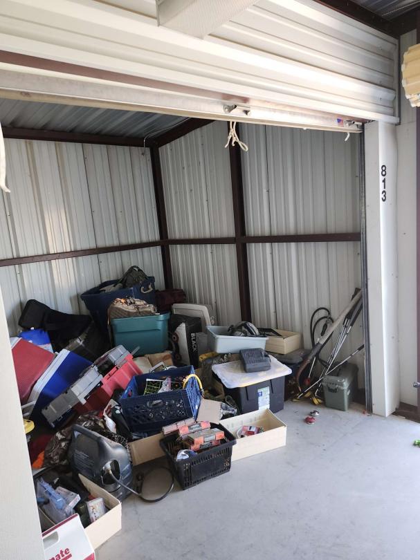 Storage Unit Auction in Apache Junction, AZ at Anytime StorageBaseline